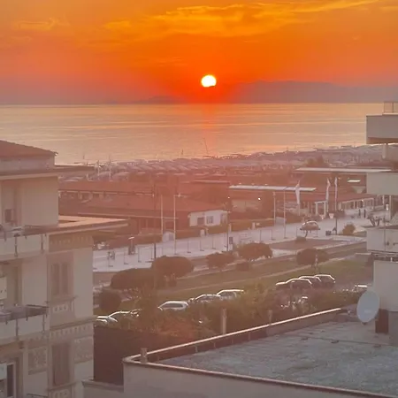 ゲストハウス In Guest - Versilia Mare 1923 *